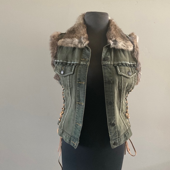 Christian Lacroix Vintage Fur Vest - Picture 1 of 4